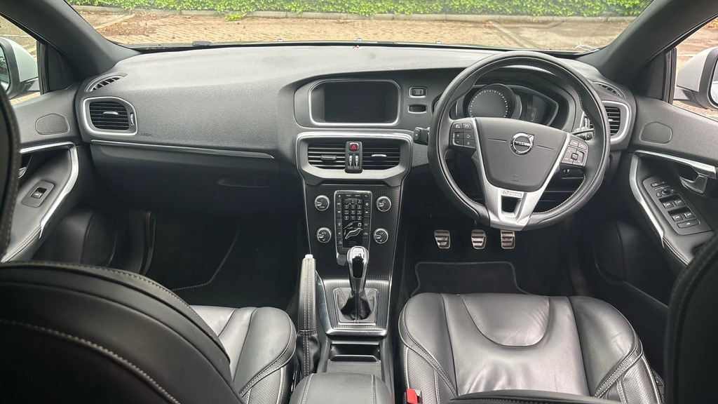 Volvo V40 2.0 T2 R-design Edition Euro 6 Ss #5
