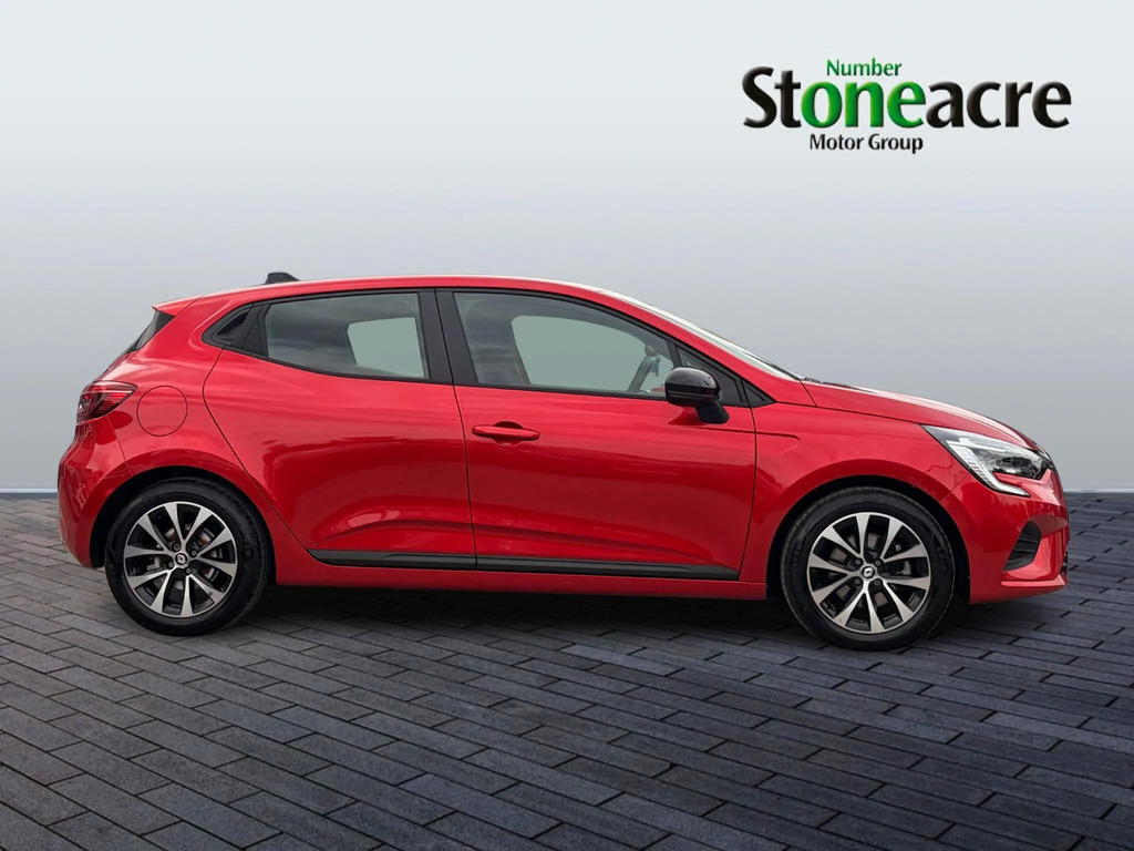 Renault Clio Evolution E-tech Hybrid 145 My22 KR23YCL  #2