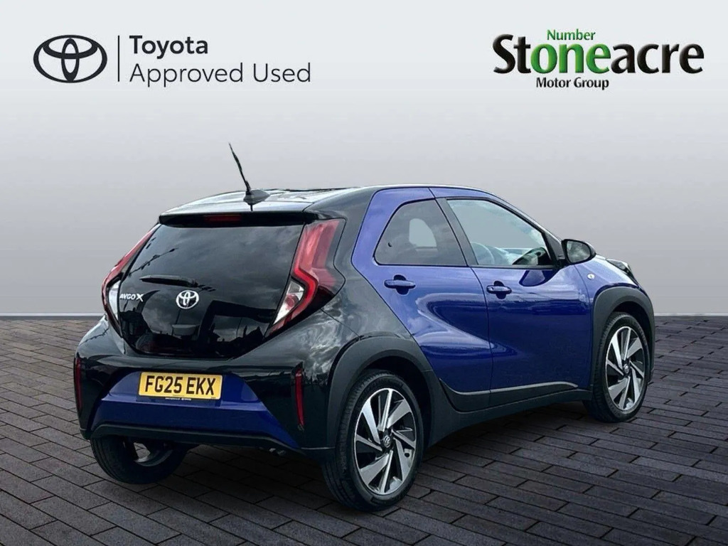 Toyota Aygo X 1.0 Vvt-i Edge FG25EKX #3