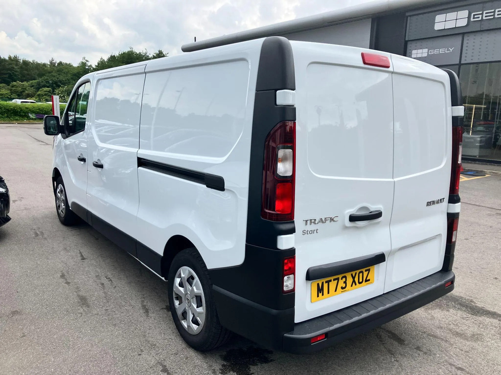 Renault Trafic Ll30 Blue Dci 130 Start Van MT73XOZ White #4