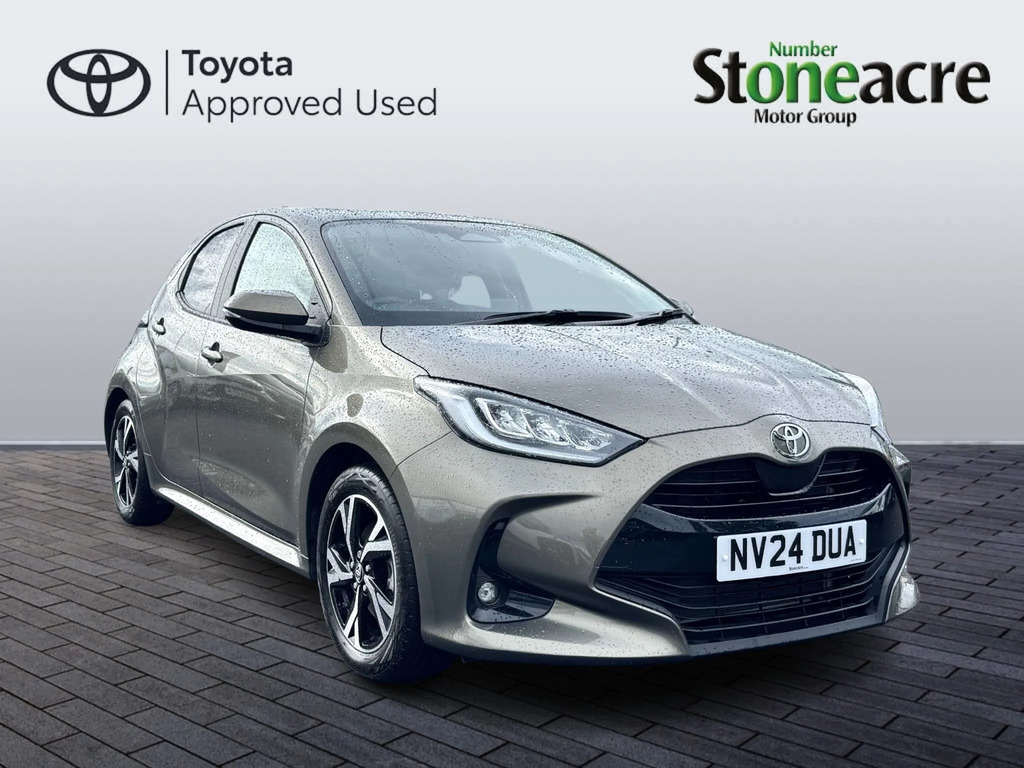 Toyota Yaris 1.5 Hybrid Design 