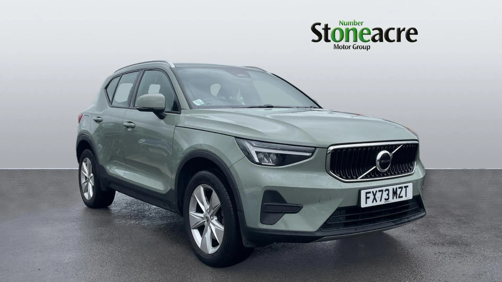 Volvo XC40 Core B3 163 Hp 