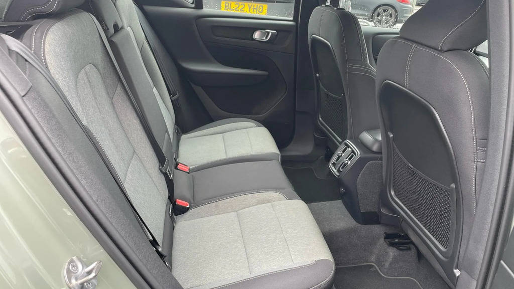 Volvo XC40 Core B3 163 Hp FX73MZT #6
