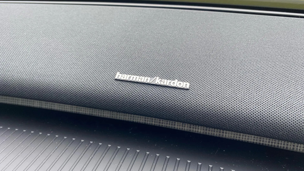 Volvo EX30 Ultra Grey #38