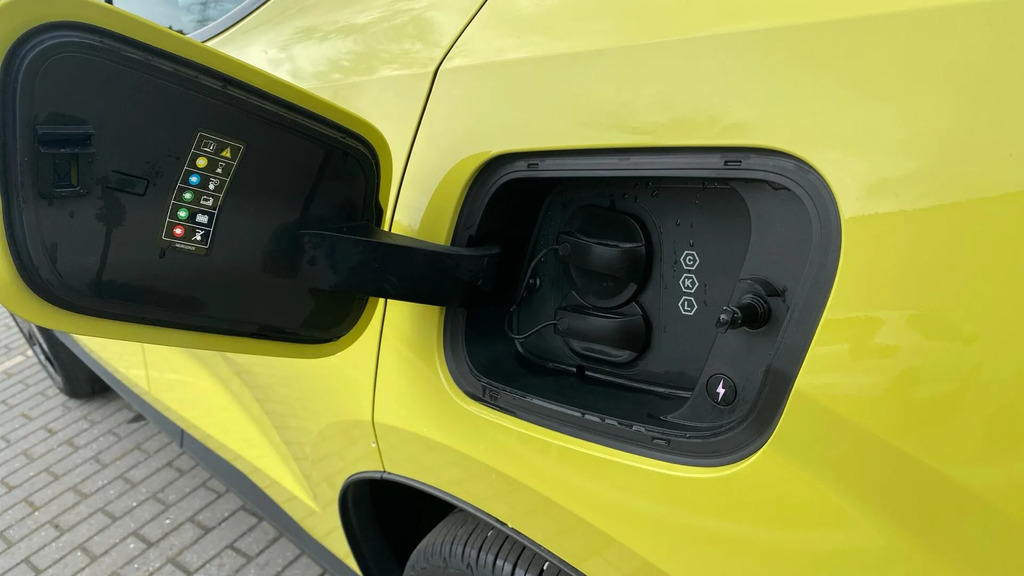 Volvo EX30 Ultra Grey #24