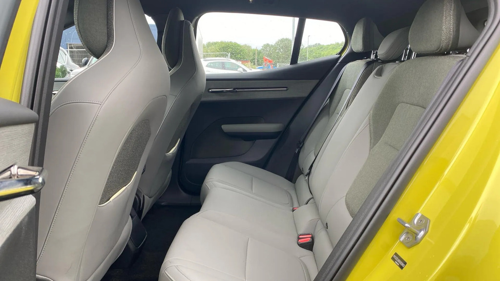 Volvo EX30 Ultra Grey #15