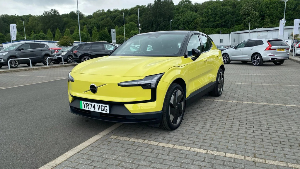 Volvo EX30 200Kw Sm Extended Range Plus 69Kwh YR74VGG #3