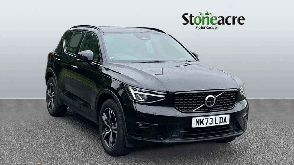 Volvo XC40 2.0 B3p Plus Dark 