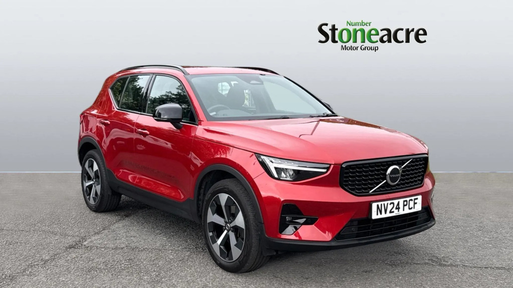 Volvo XC40 2.0 B3p Plus Dark 