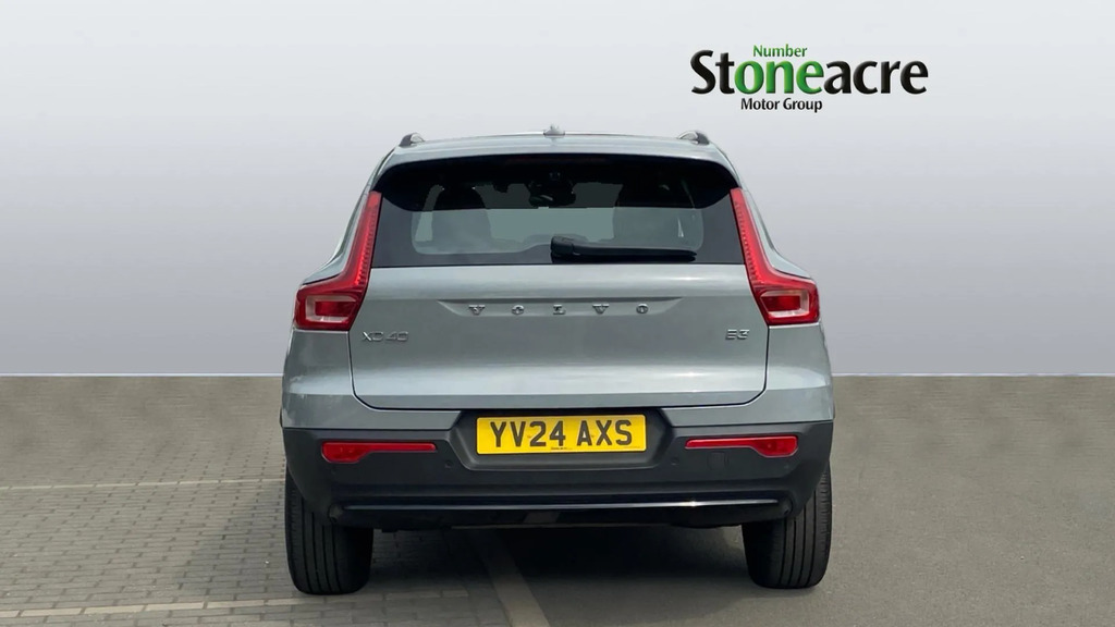 Volvo XC40 2.0 B3p Plus Dark YV24AXS #6