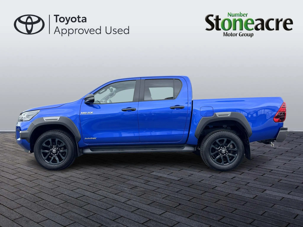 Toyota HILUX Invincible X Dcab Pick Up 2.8 D-4d  #6