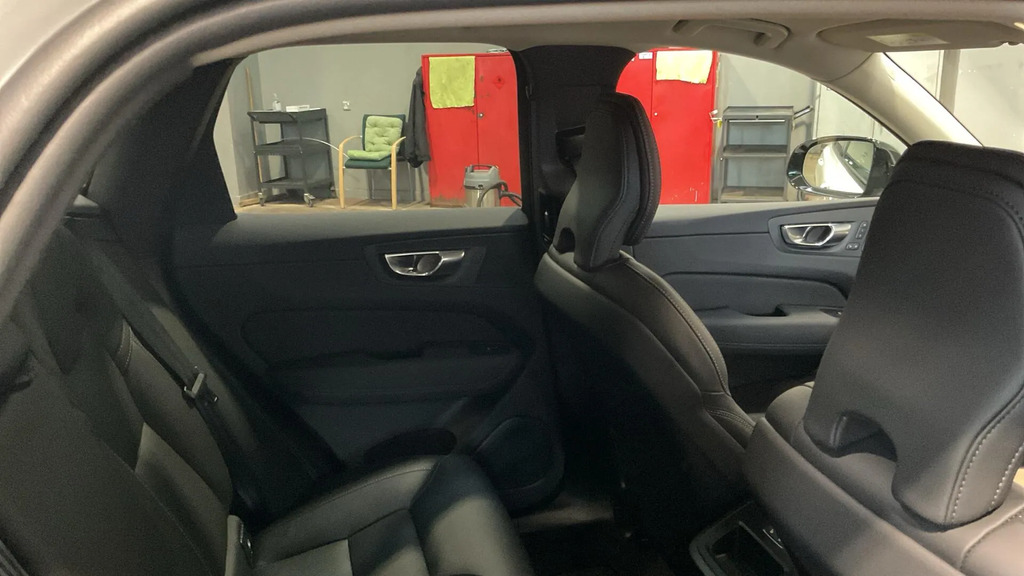 Volvo XC60 2.0 T6 18.8Kwh Plus Pro Awd Euro 6 Ss RE26HJK  #6