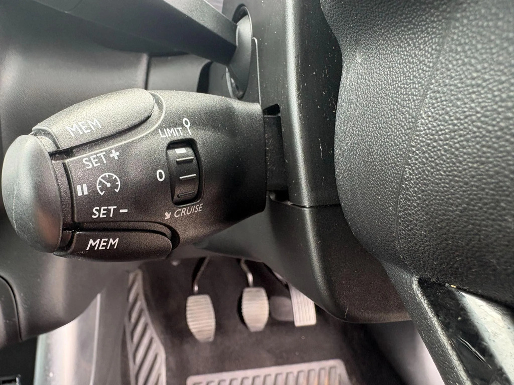 Citroen C3 Aircross Aircross 1.6 Bluehdi Flair Motd To 080723 White #20