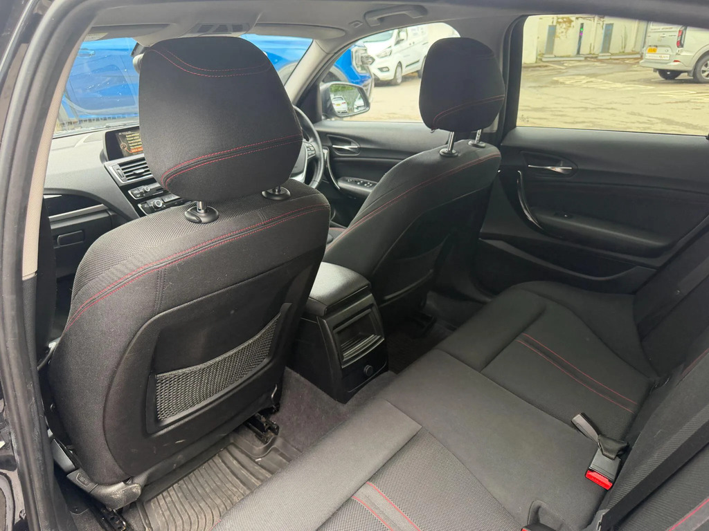BMW 1 Series 120D M Sport White #13