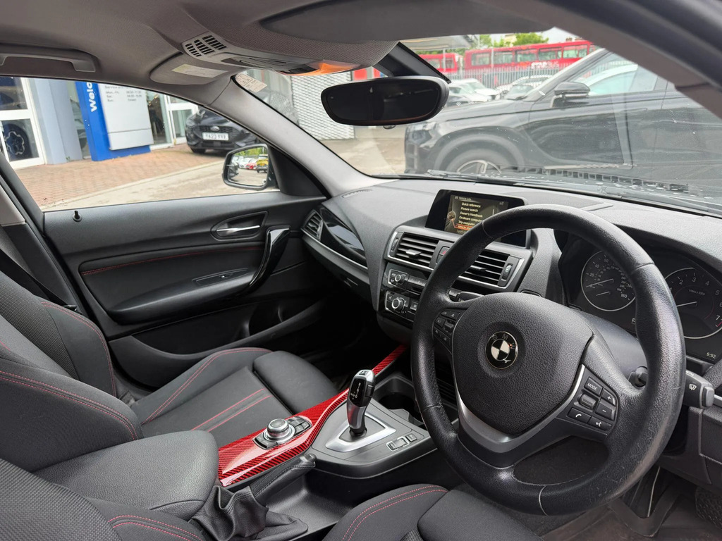 BMW 1 Series 120D M Sport White #10