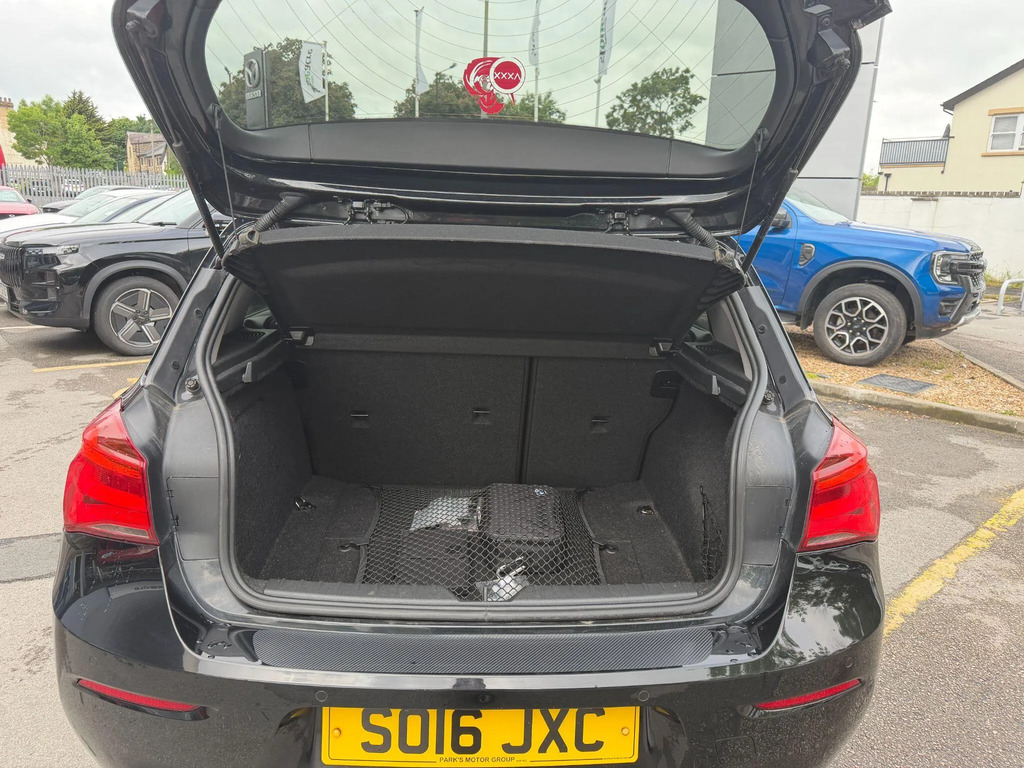 BMW 1 Series 120D M Sport White #21