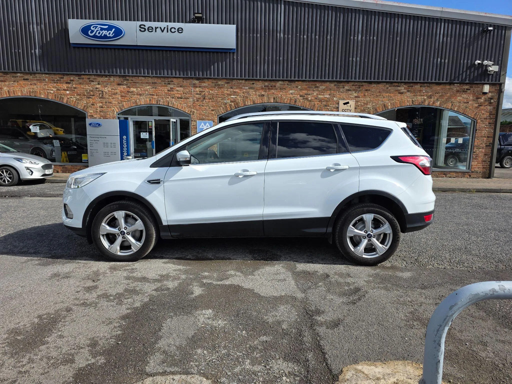 Ford Kuga 2.0 Tdci Titanium X 2Wd Euro 6 Ss CE68FLF White #2