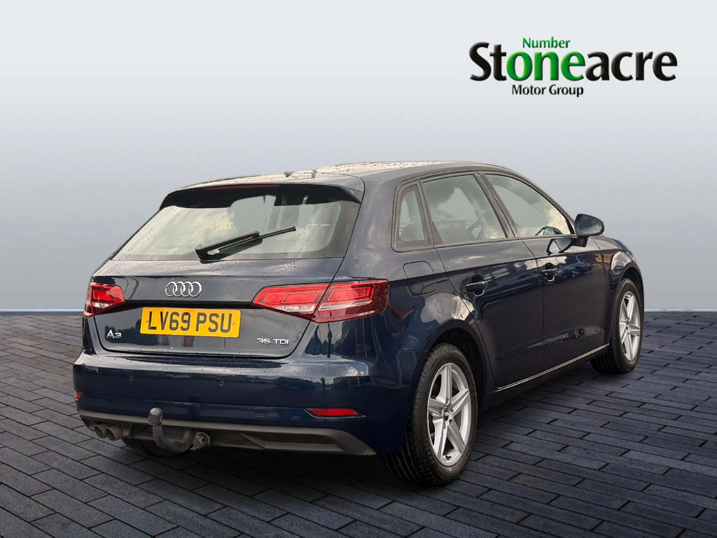 Audi A3 2.0 Tdi 35 Se Technik Sportback Euro 6 Ss Blue #3
