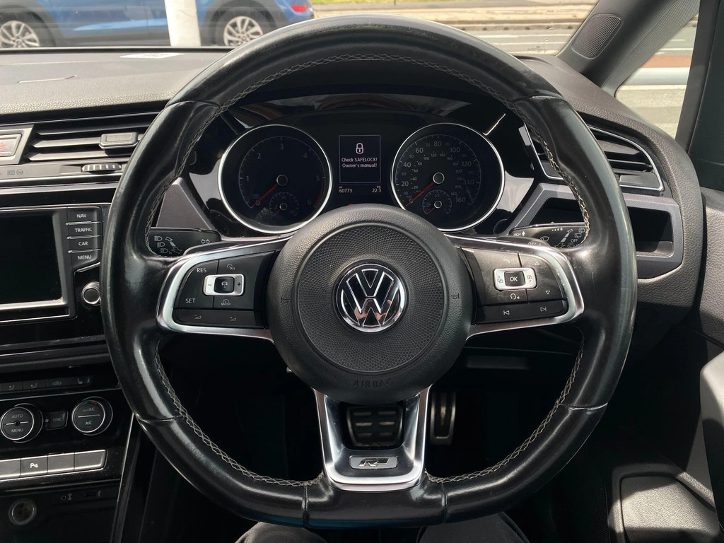 Volkswagen Touran 2.0 Se Tdi Bluemotion Technology 148 Bhp White #40