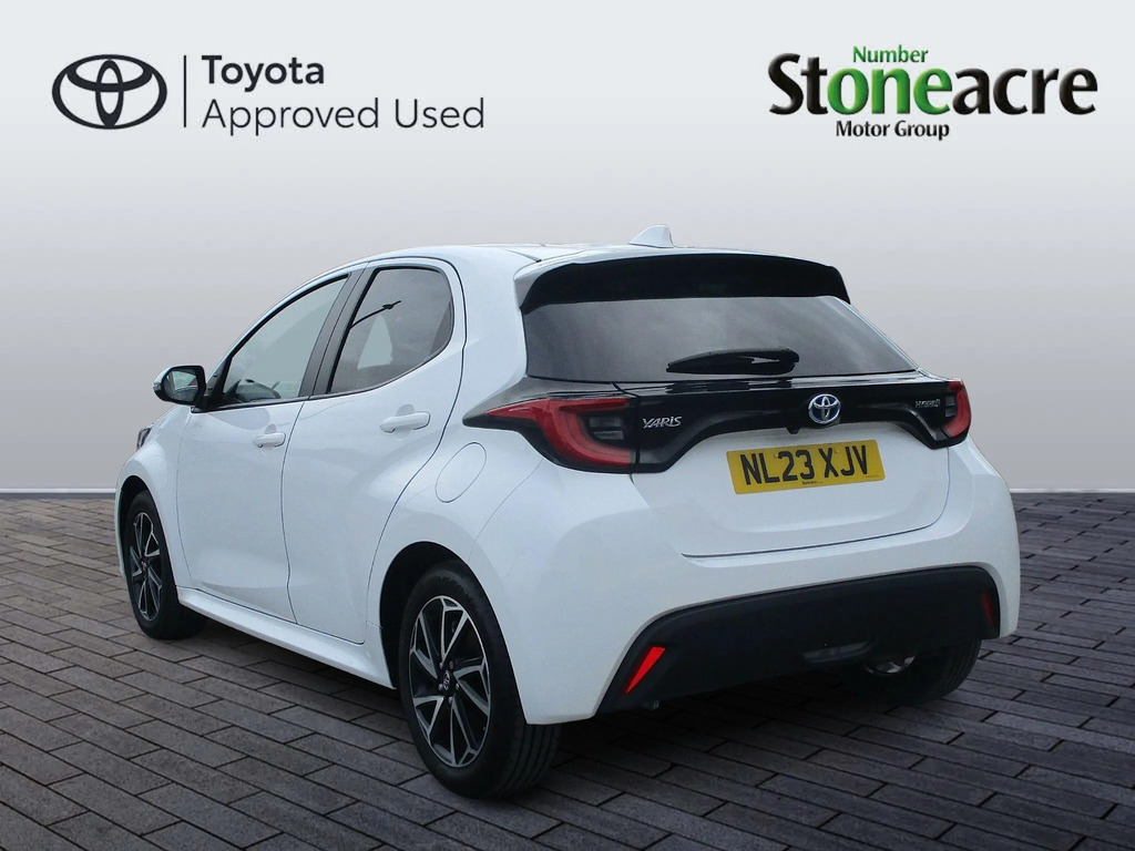 Toyota Yaris 1.5 Hybrid Design NL23XJV #5