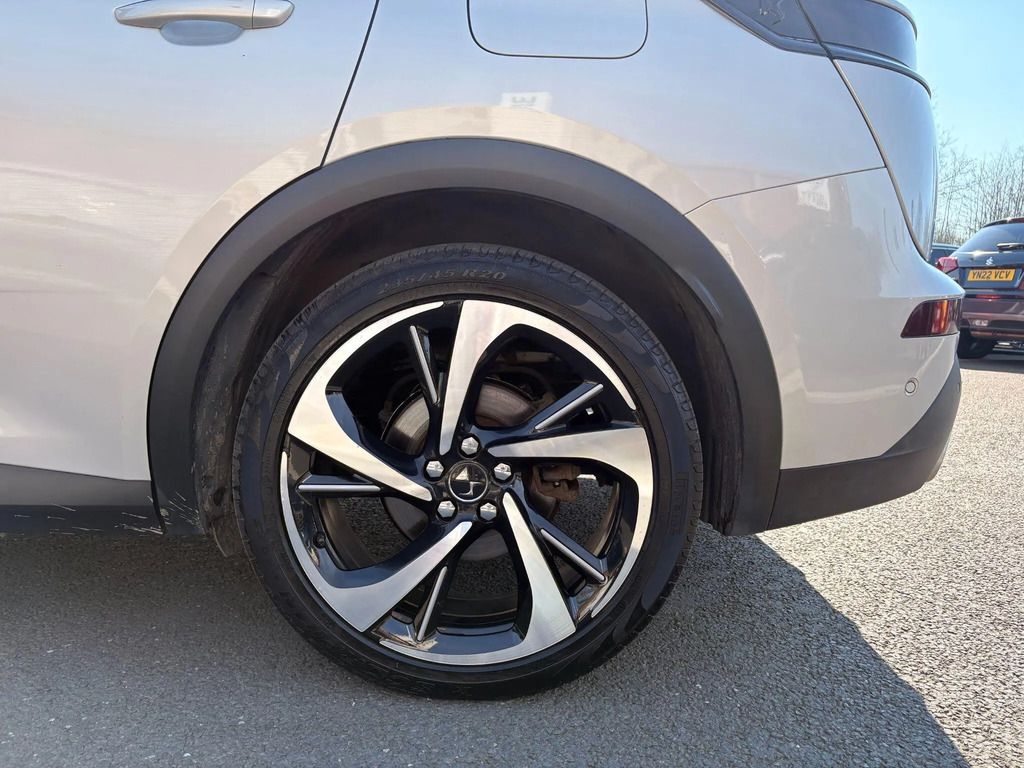 DS DS 7 Crossback 2020 Ds7 Crossback 1.5 Bhdi Performance Line Eat8 Red #26