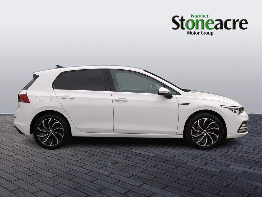 Volkswagen Golf 1.5 Etsi Mhev Style Edition Dsg Euro 6 Ss AO73MJE White #2