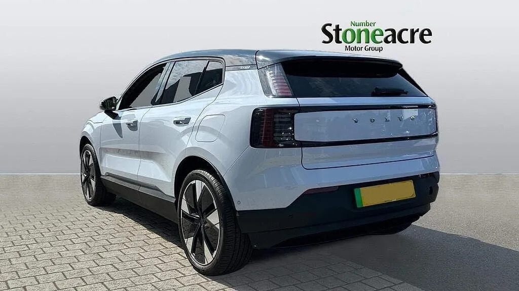 Volvo EX30 Single Motor Extended Range 69Kwh Ultra  #3