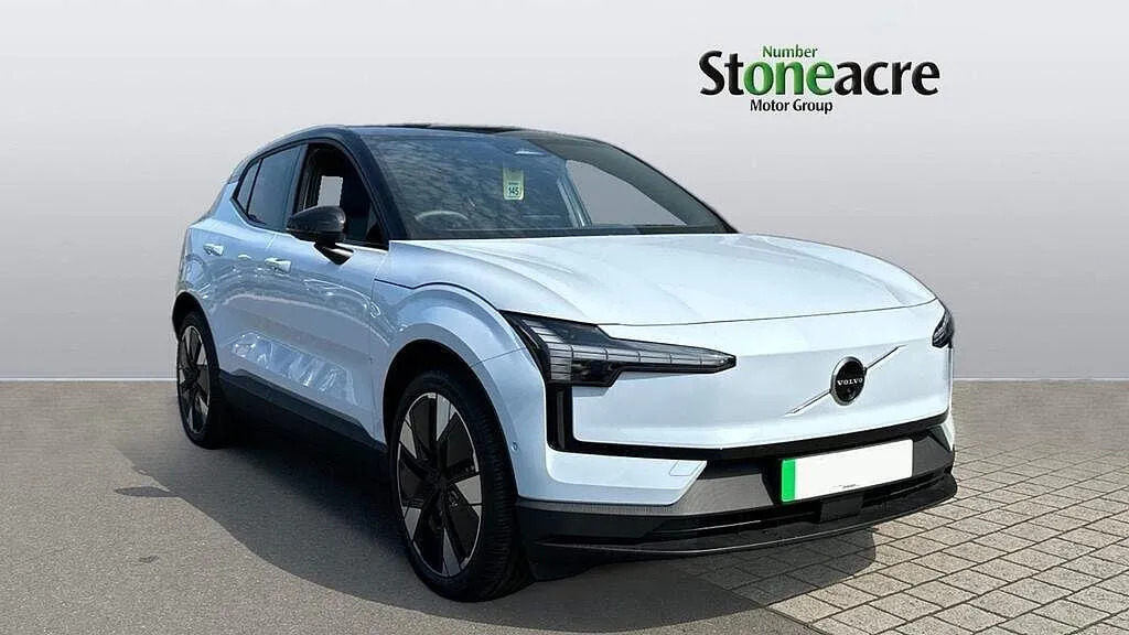 Volvo EX30 Single Motor Extended Range 69Kwh Ultra 