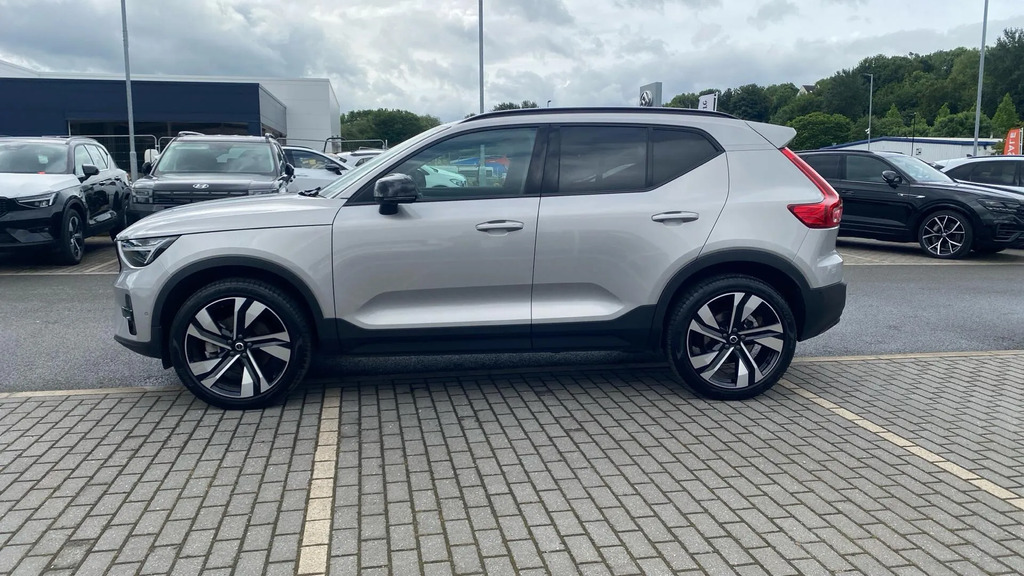 Volvo XC40 2.0 B3 Mhev Ultra Dark Dct Euro 6 Ss WF25DHO #5