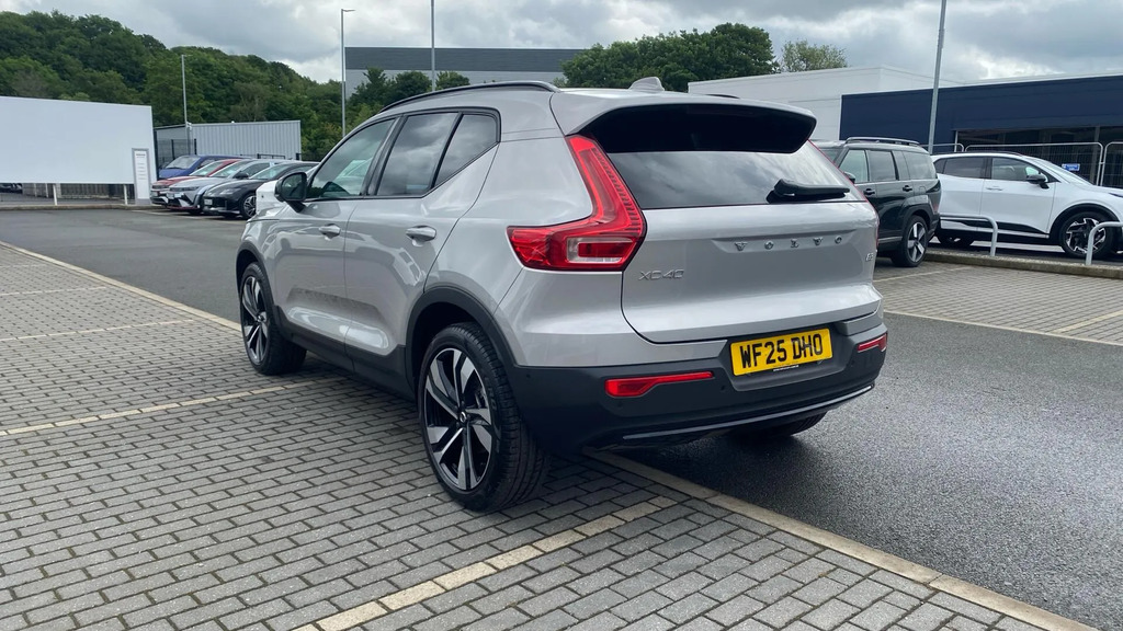 Volvo XC40 2.0 B3 Mhev Ultra Dark Dct Euro 6 Ss WF25DHO #4