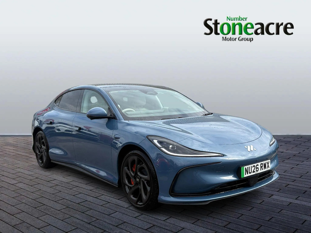 MG IM5 100Kwh Performance Saloon 4Wd 