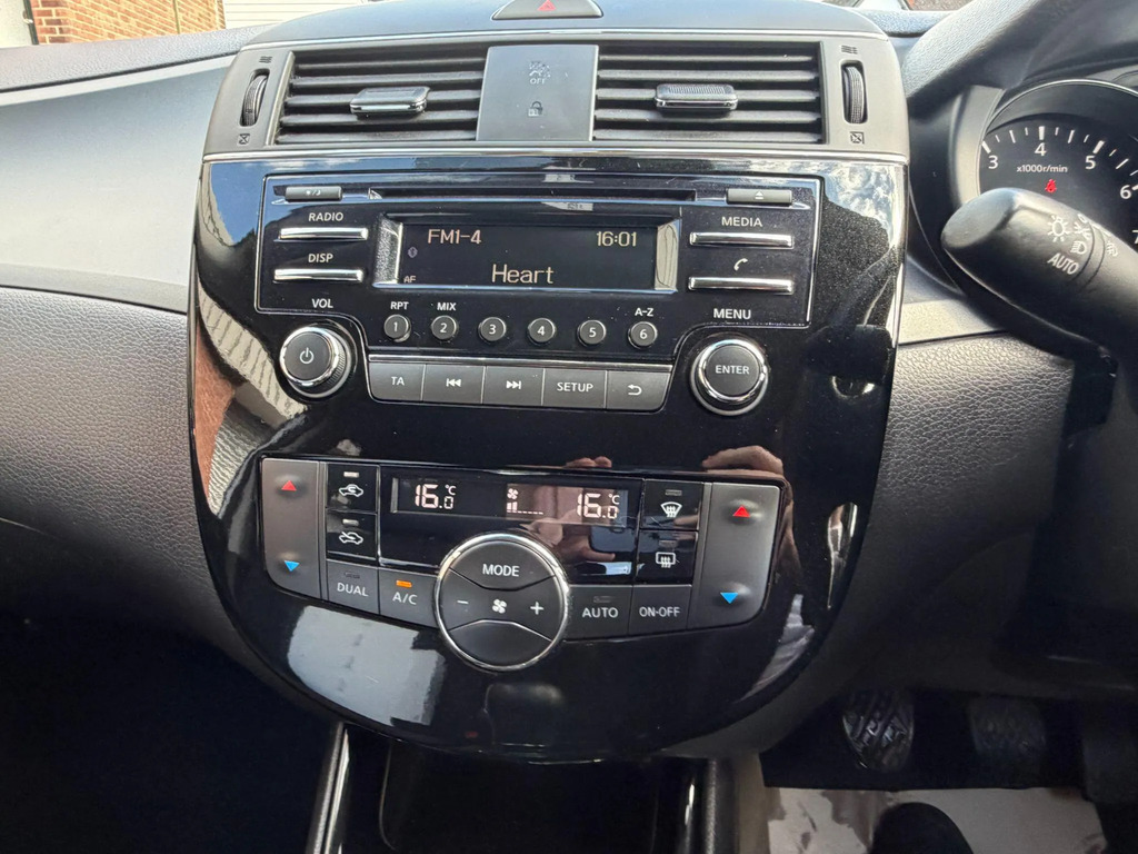 Nissan Pulsar 1.2 Dig-t Acenta Silver #18