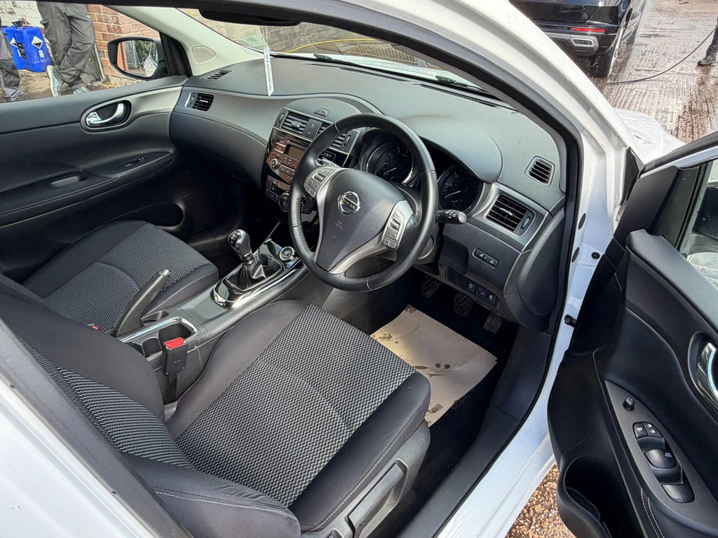 Nissan Pulsar 1.2 Dig-t Acenta Silver #11