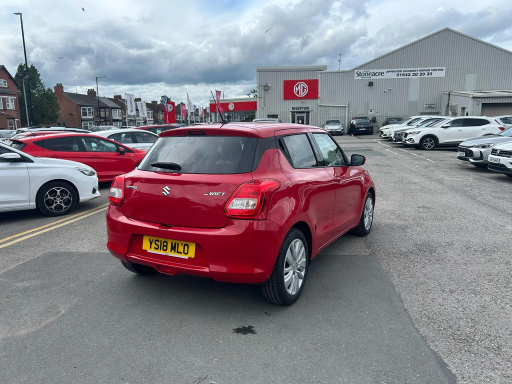 Suzuki Swift 1.0 Boosterjet Sz-t Red #4