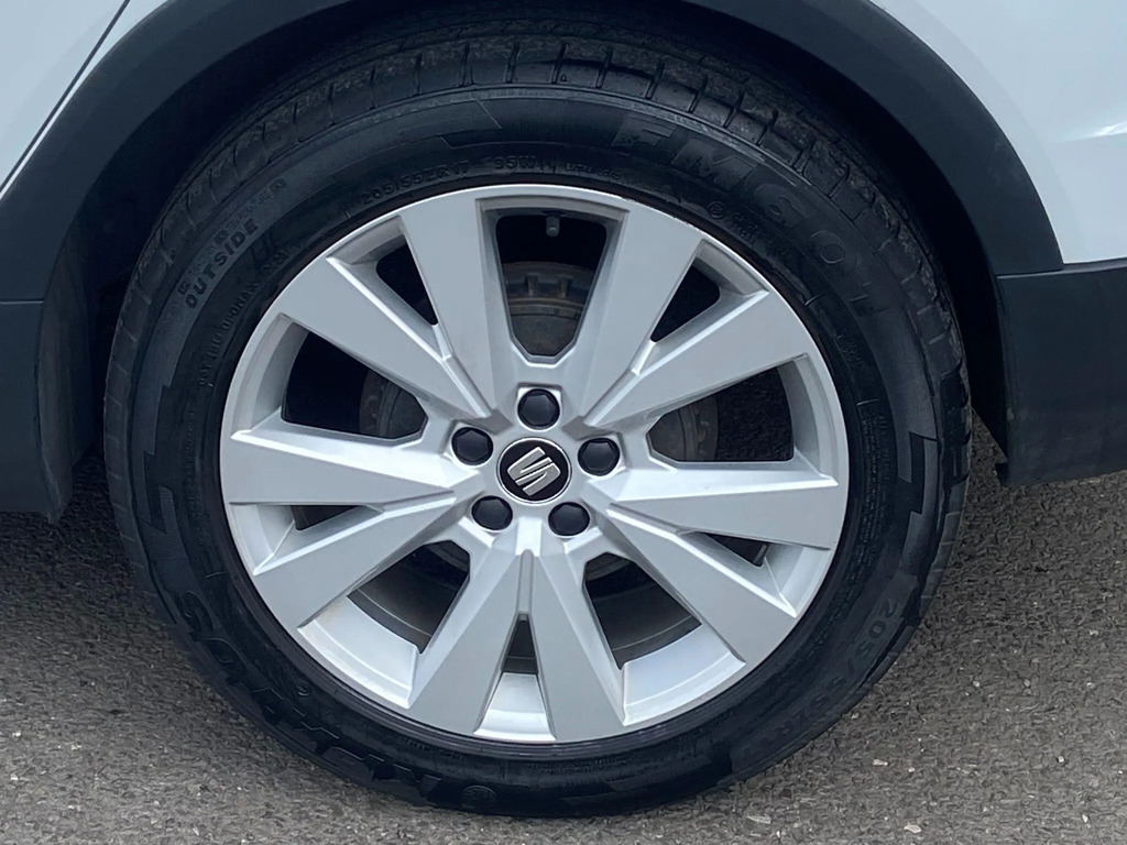 Seat Arona Arona Se Technology Tsi Red #9