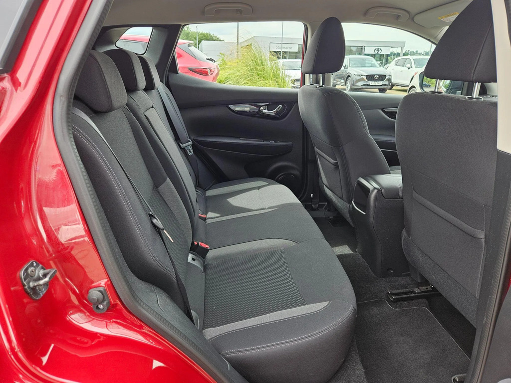 Nissan Qashqai 1.3 Dig-t N-tec Grey #17