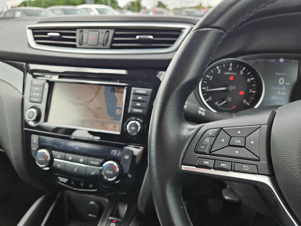Nissan Qashqai 1.3 Dig-t N-tec Grey #15