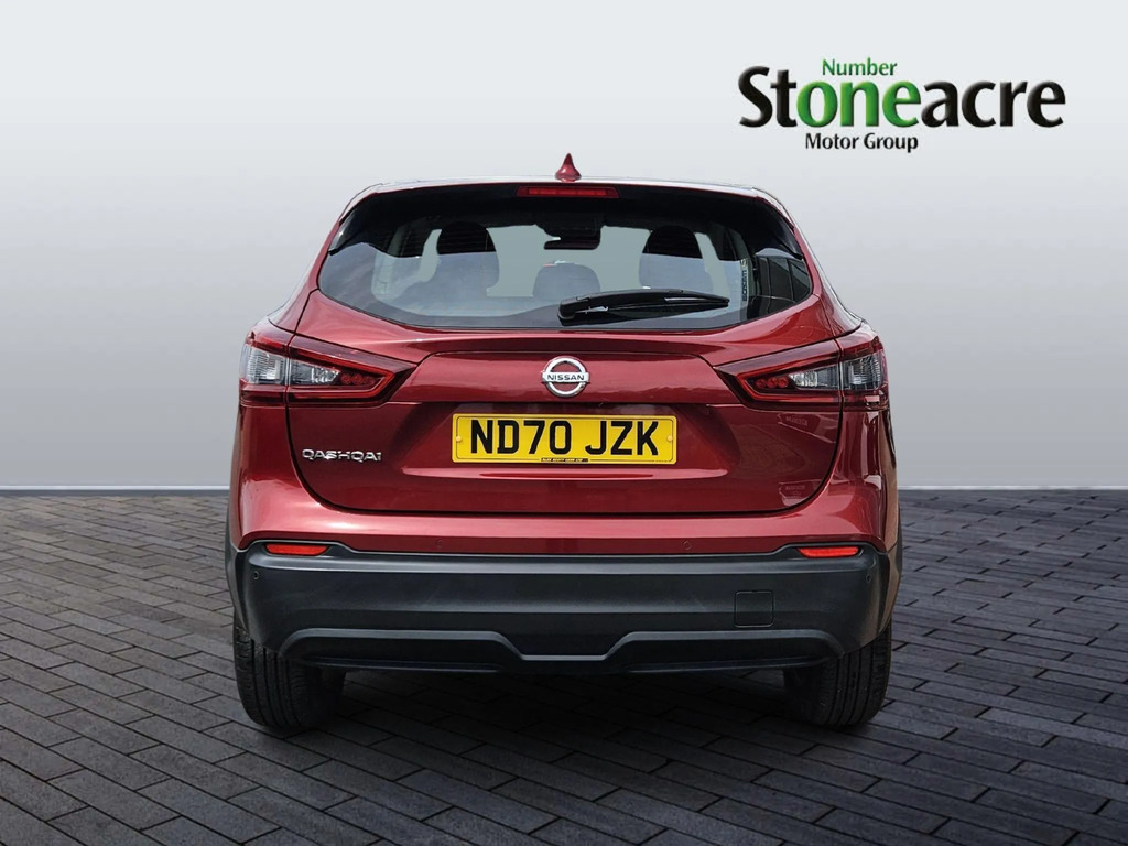 Nissan Qashqai 1.3 Dig-t N-tec Grey #4