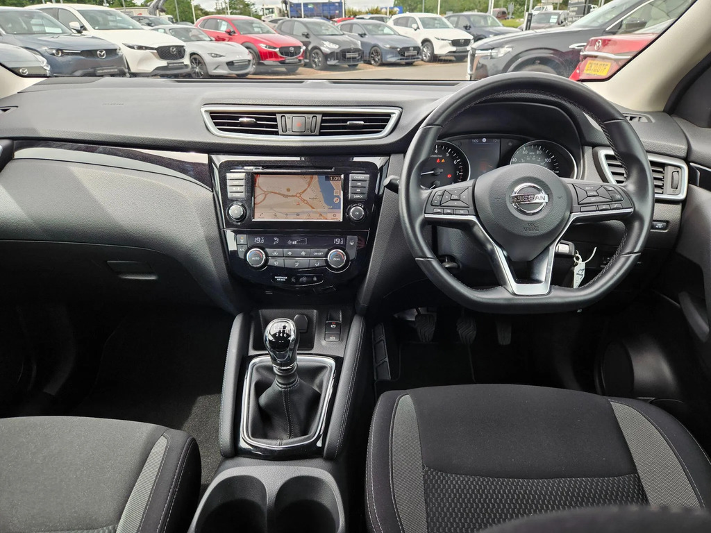 Nissan Qashqai 1.3 Dig-t N-tec Grey #12