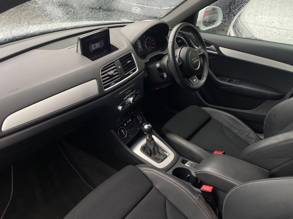 Audi Q3 1.4 Tfsi Sport 148 Bhp White #17