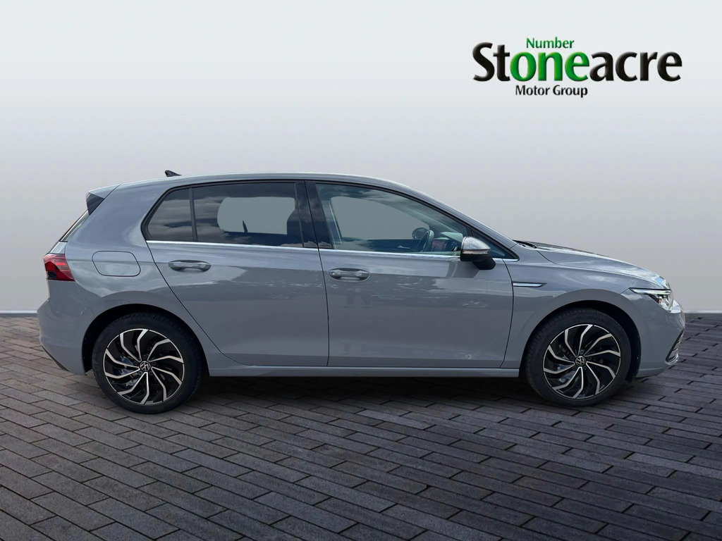 Volkswagen Golf 1.5 Etsi Mhev Style Dsg Euro 6 Ss GD23MGX #2