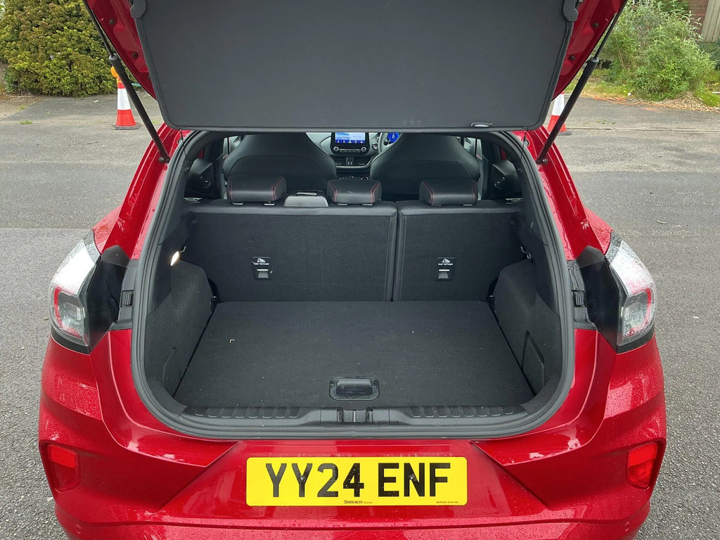 Ford Puma St-line Mhev White #22