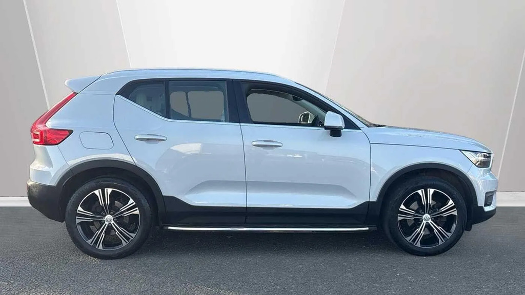 Volvo XC40 2.0 B4 Mhev Inscription Pro Awd Euro 6 Ss YF20CDU #3