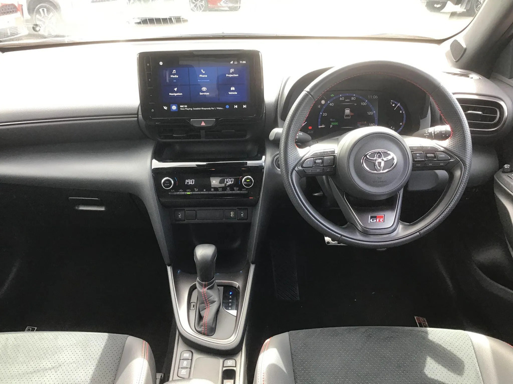 Toyota Yaris Cross 1.5 Vvt-h Excel Suv Hybrid E-cvt Euro 6 White #6