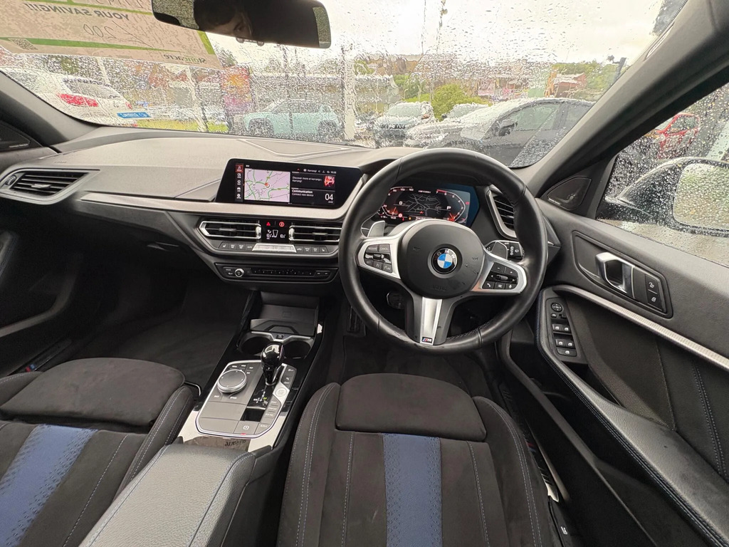 BMW M1 Xdrive White #10