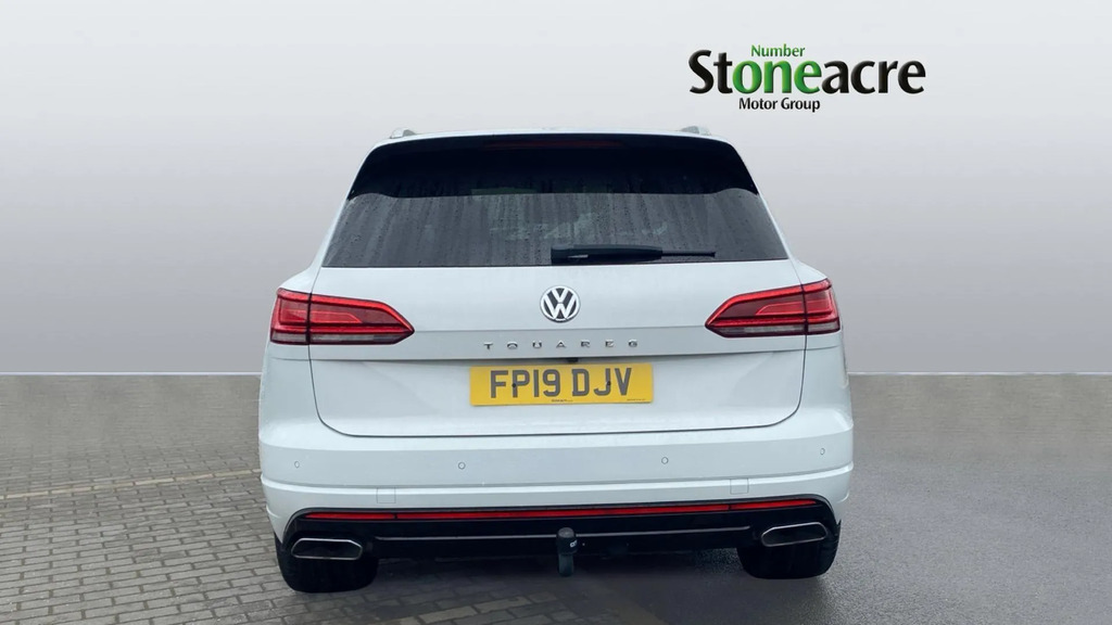 Volkswagen Touareg 3.0 Tdi V6 R-line Tech Tiptronic 4Motion Euro 6 S White #6
