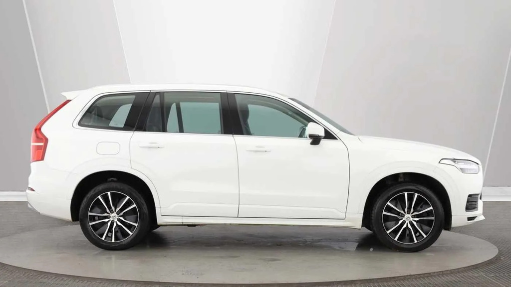 Volvo XC90 2.0 B5d 235 Momentum DN71GHB #2