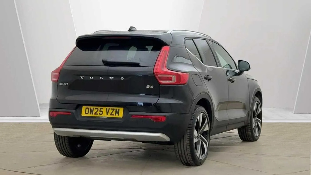 Volvo XC40 2.0 B4 Mhev Ultra Bright Dct Euro 6 Ss OW25VZM #3