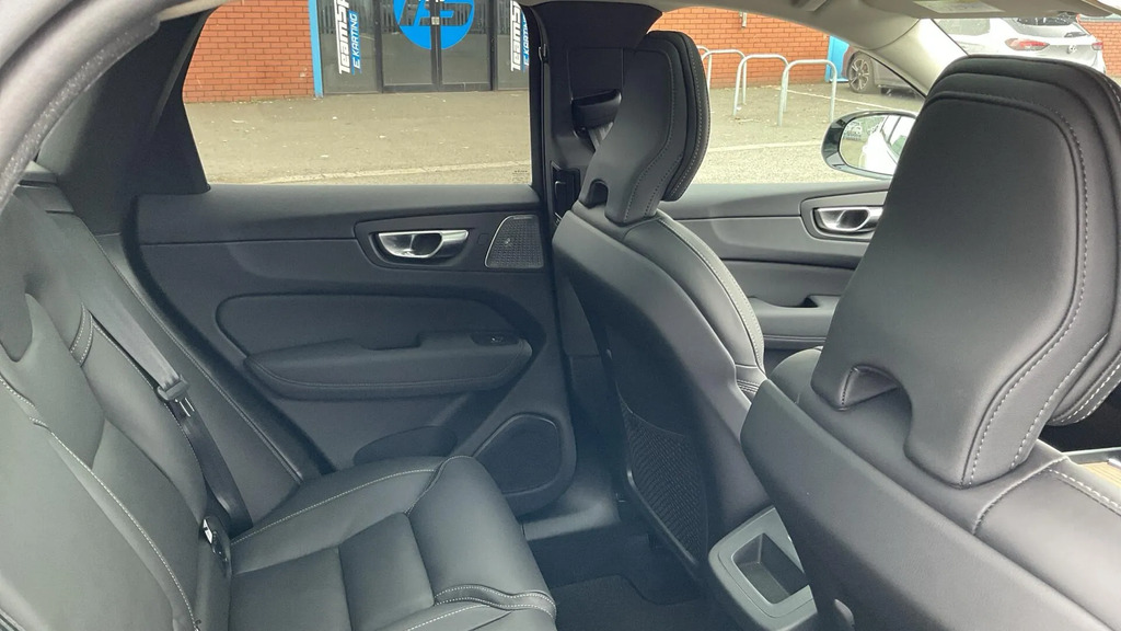Volvo XC60 2.0 T8 18.8Kwh Ultra Dark Awd Euro 6 Ss NA26DND #6