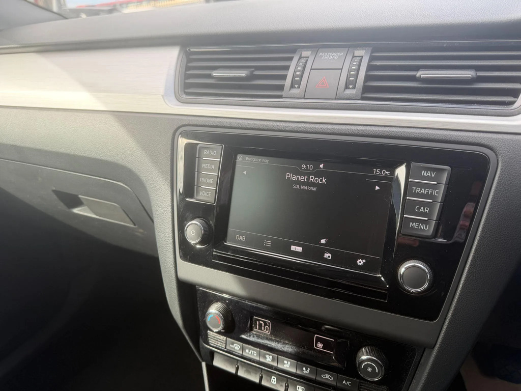 Skoda Rapid Spaceback Spaceback Se Tech Tsi Grey #18